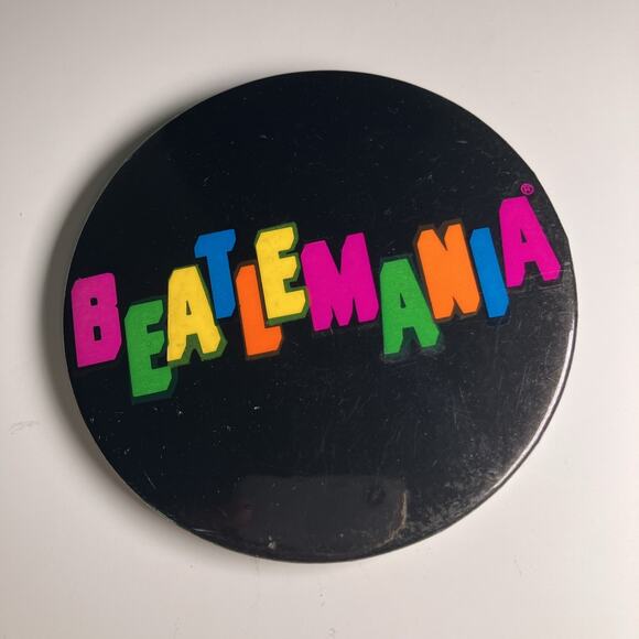 VTG Beatles Pin: Beatlemania 3.5" Button N.G. Slater Corp. From Broadway show - Picture 6 of 6